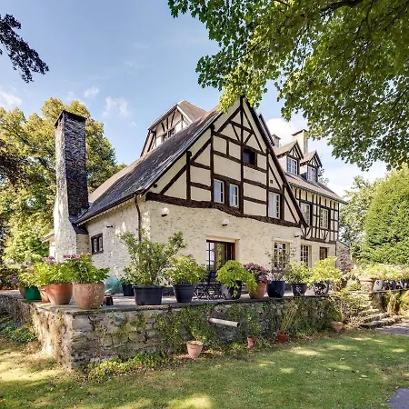 Holiday home Imposing Holiday Home In Vielsalm Vielsalm