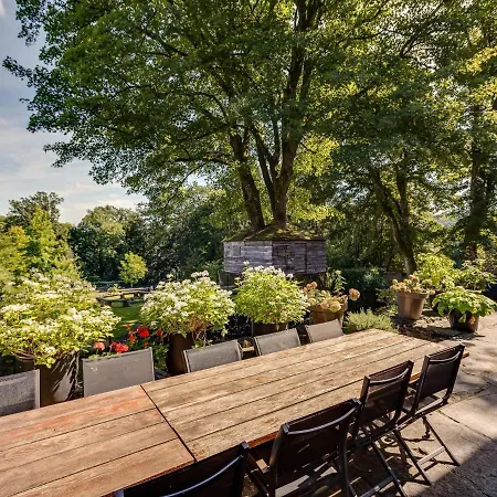 Imposing Holiday Home In Vielsalm *
