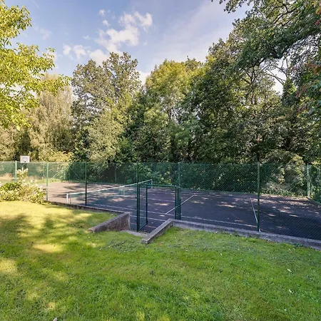 Feriehus Group With In